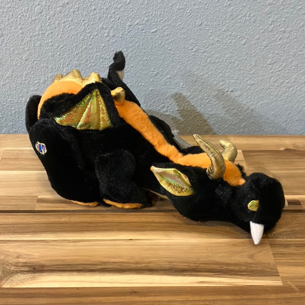 Rare Collectors Edition Webkinz Lava Dragon